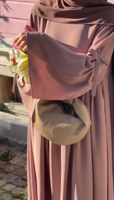 Amira Draped Abaya With Premium Stole – Elegant Flow Modest Wear