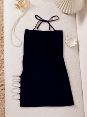 Scarlet Seduction Chain-Embellished Bodycon Dress – Luxe Evening Wear