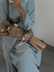 Nida Al Luxe Abaya With Premium Stole – Elegant Lace Modest Wear