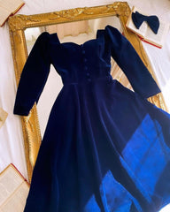 Vintage inspired velvet sweetheart Maxi dress